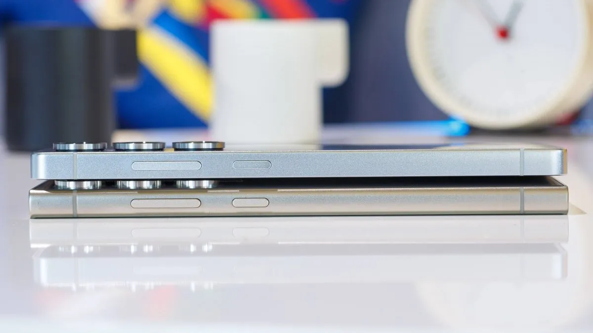 Samsung Galaxy S25 Ultra diatas S24 Ultra